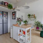 Scandi-Style 2Bd Maisonette Wgarden Brick Lane!