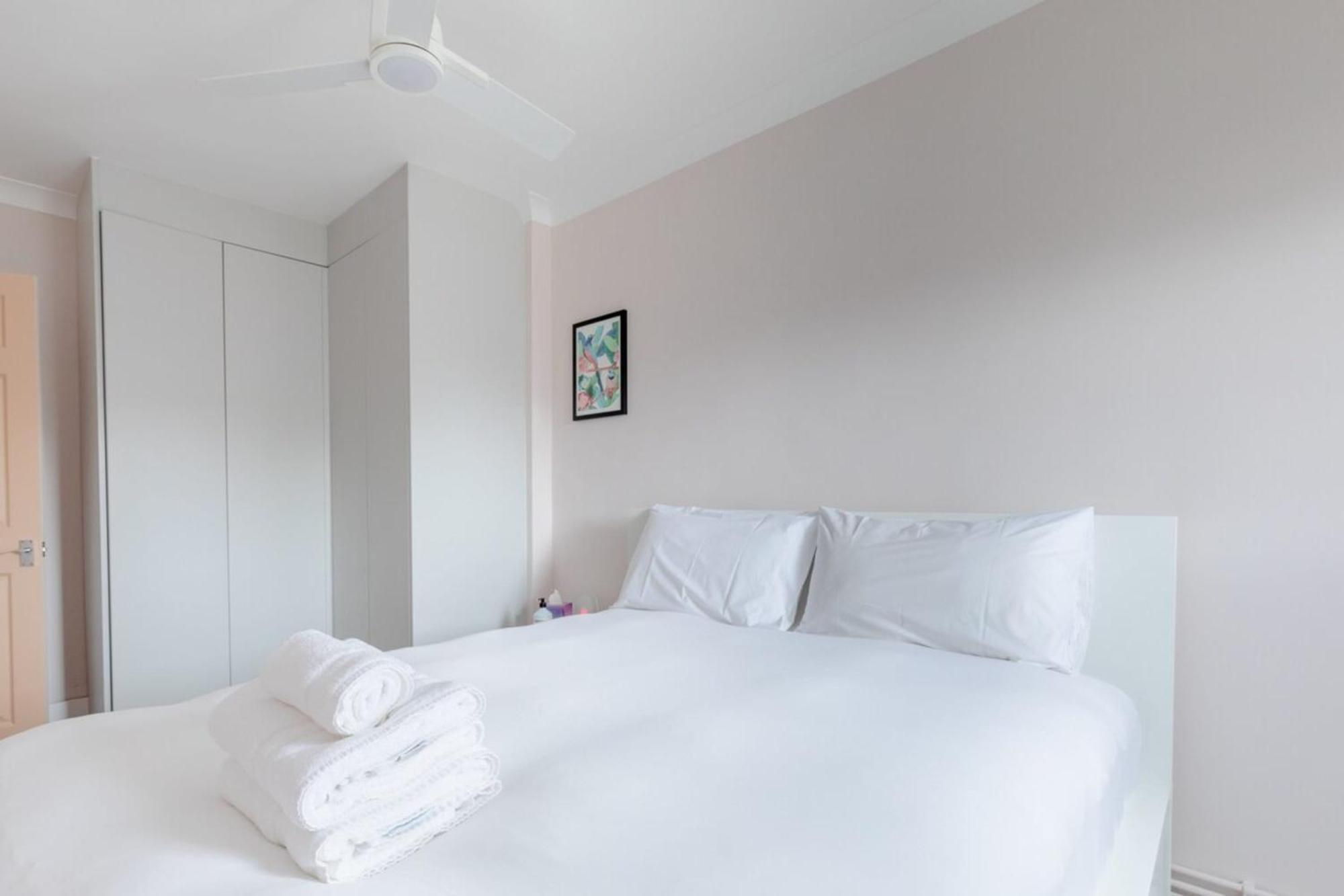 Scandi-style 2bd Maisonette Wgarden Brick Lane! Apartment London