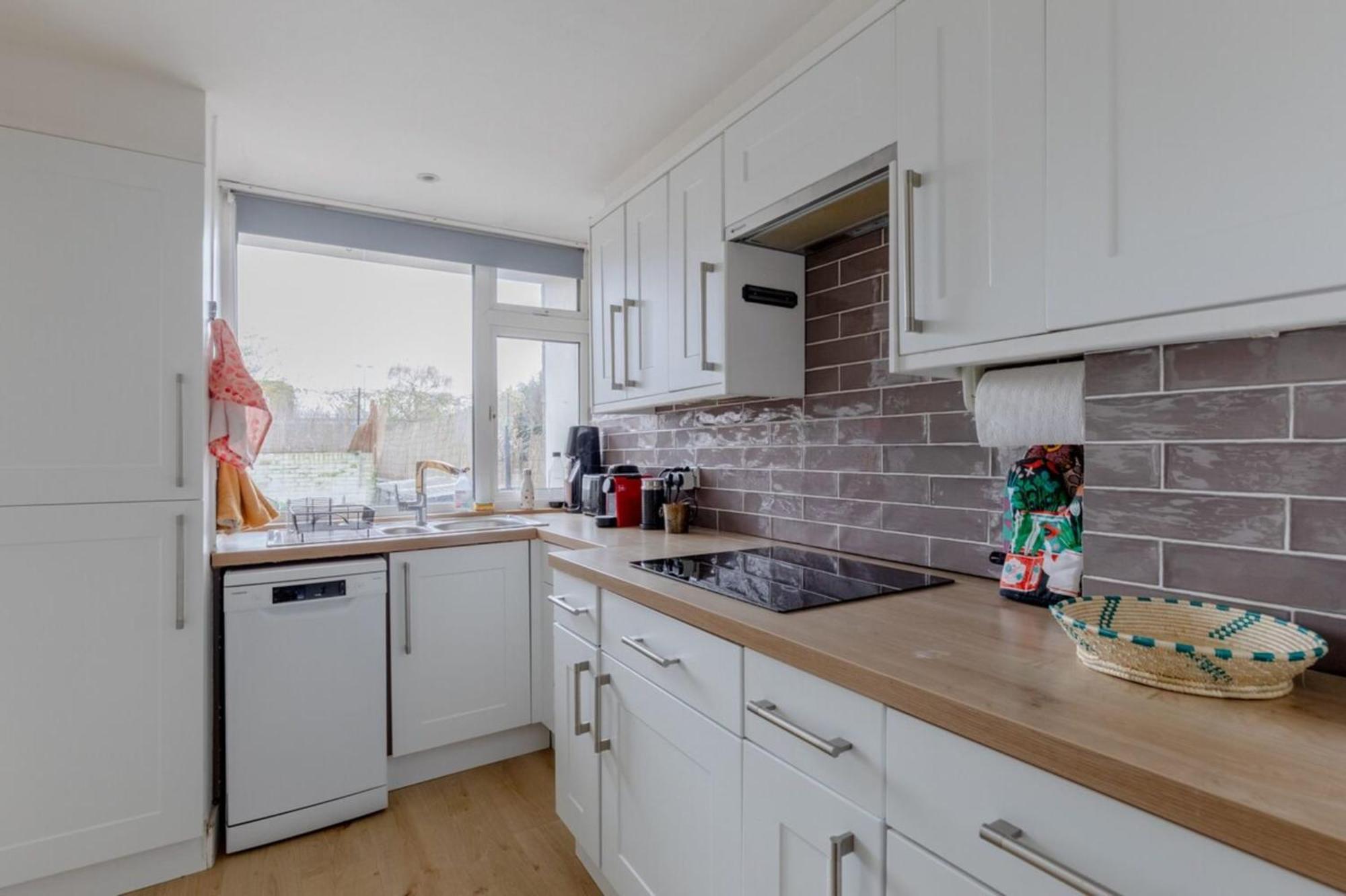 Scandi-style 2bd Maisonette Wgarden Brick Lane! * London