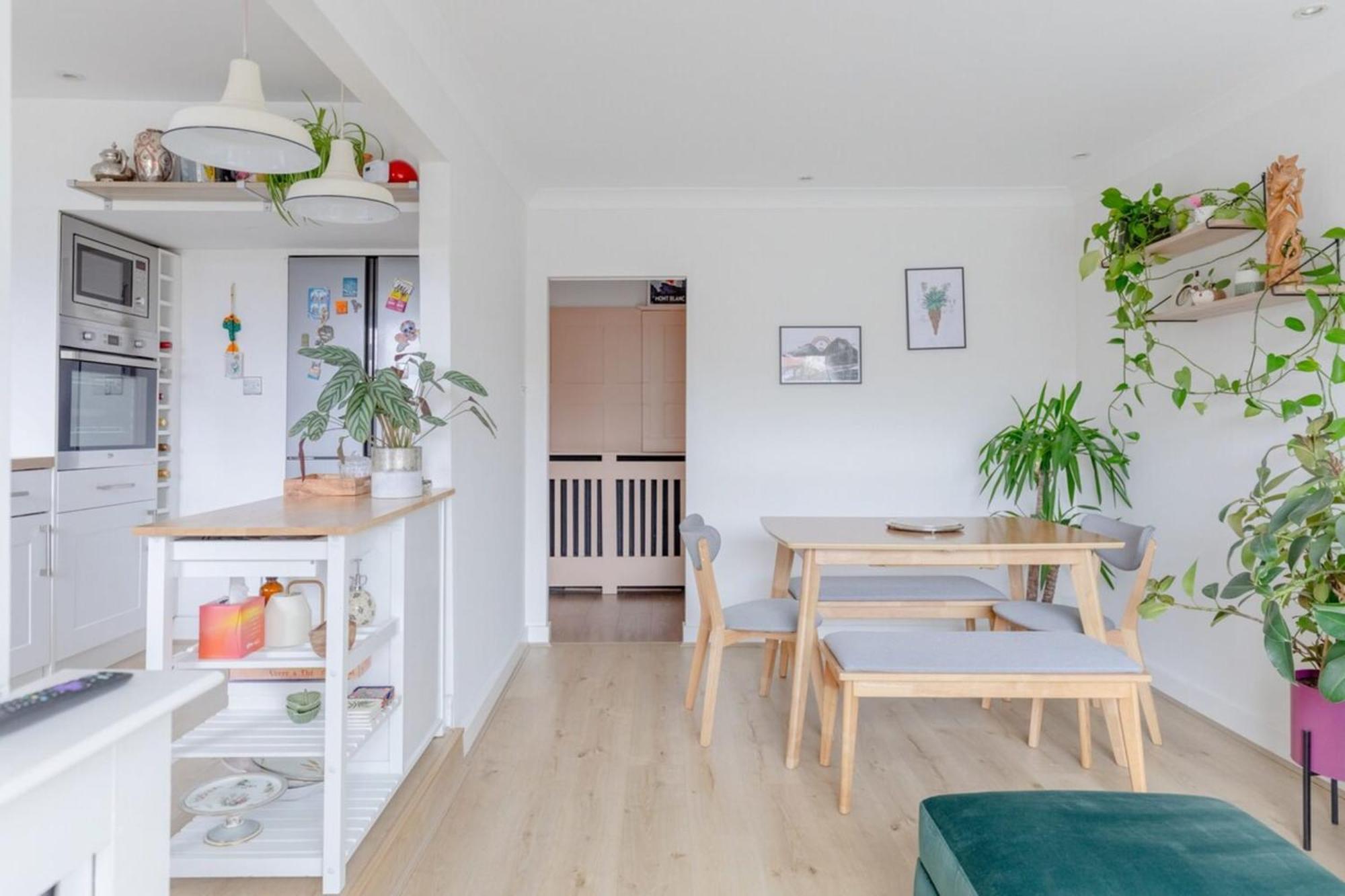 Scandi-style 2bd Maisonette Wgarden Brick Lane!