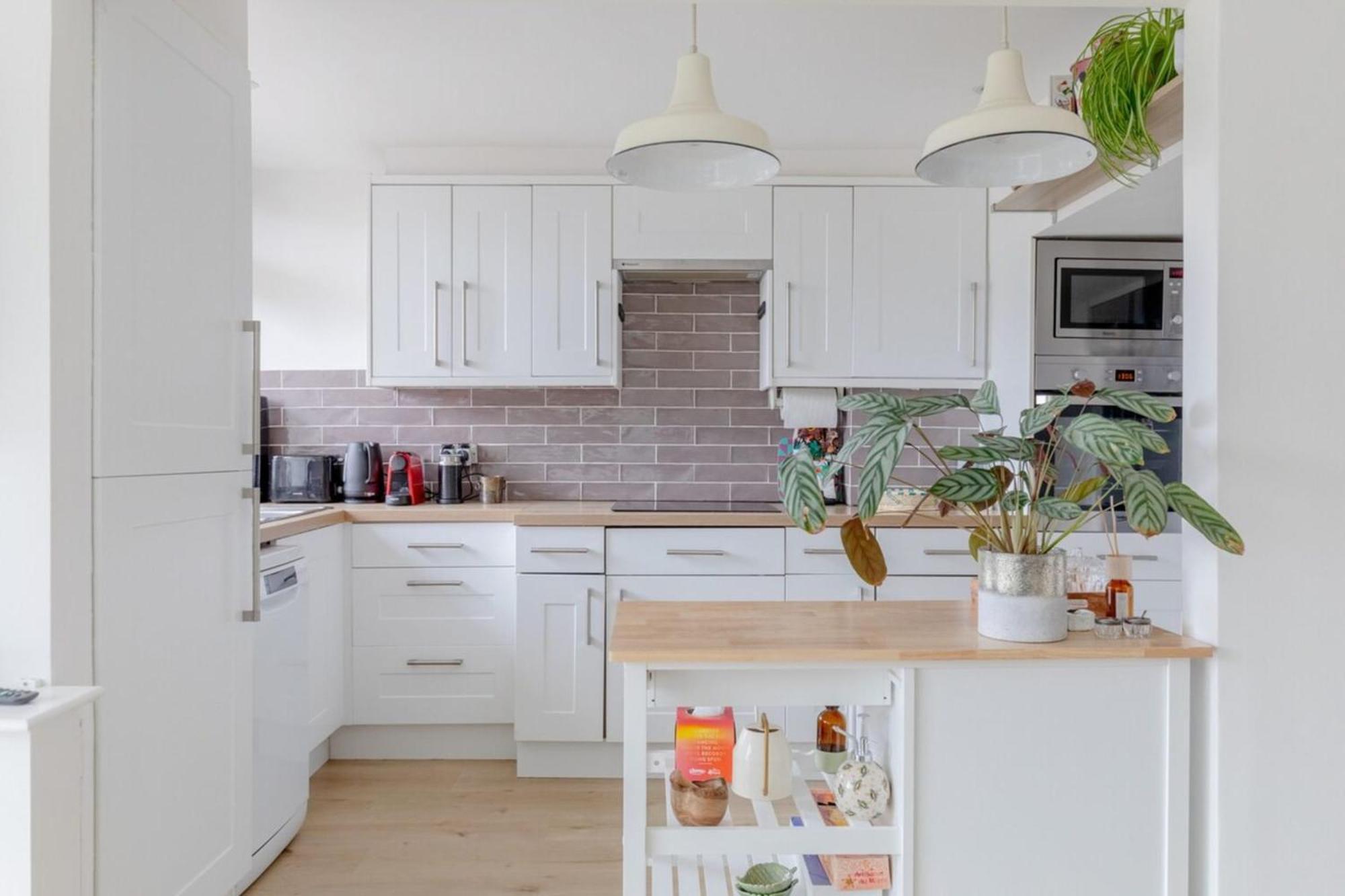 Apartment Scandi-style 2bd Maisonette Wgarden Brick Lane! London