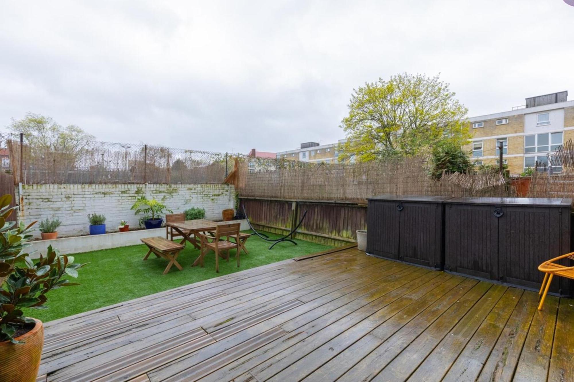 Scandi-style 2bd Maisonette Wgarden Brick Lane! *